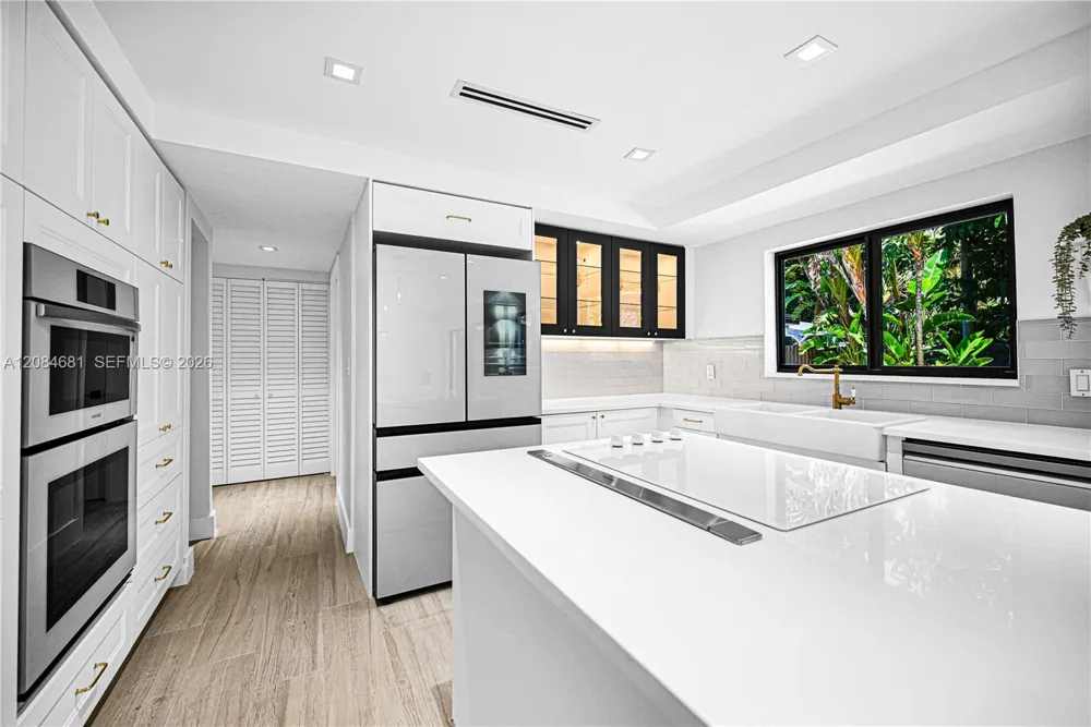 3305 NE 15th St Fort Lauderdale, FL 33304