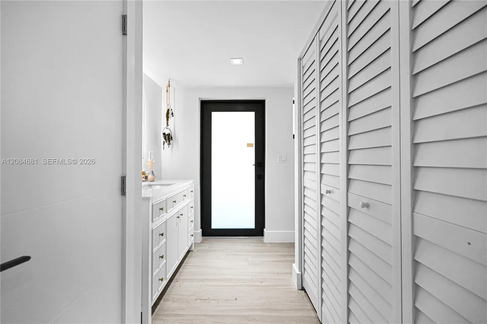 3305 NE 15th St Fort Lauderdale, FL 33304