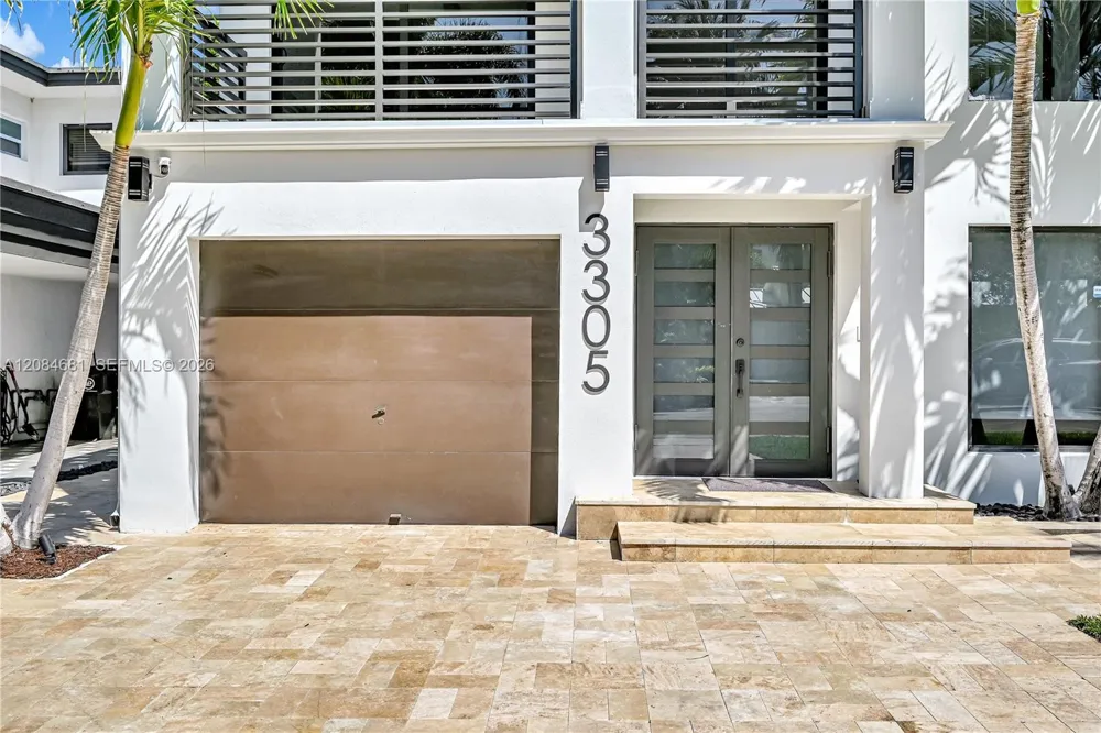 3305 NE 15th St Fort Lauderdale, FL 33304