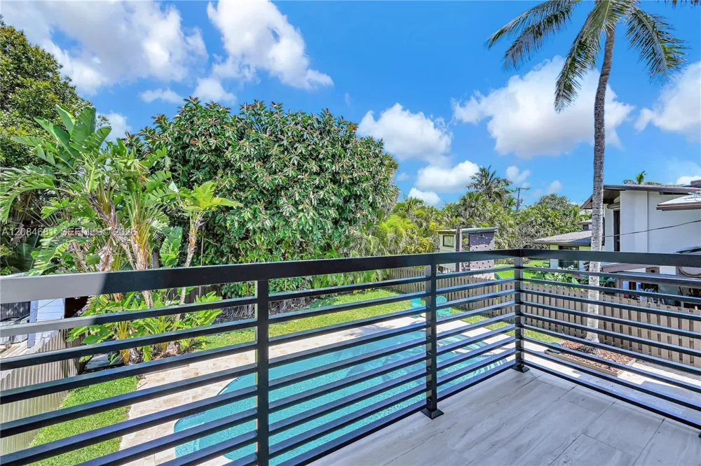 3305 NE 15th St Fort Lauderdale, FL 33304