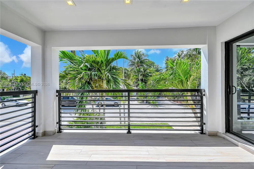 3305 NE 15th St Fort Lauderdale, FL 33304
