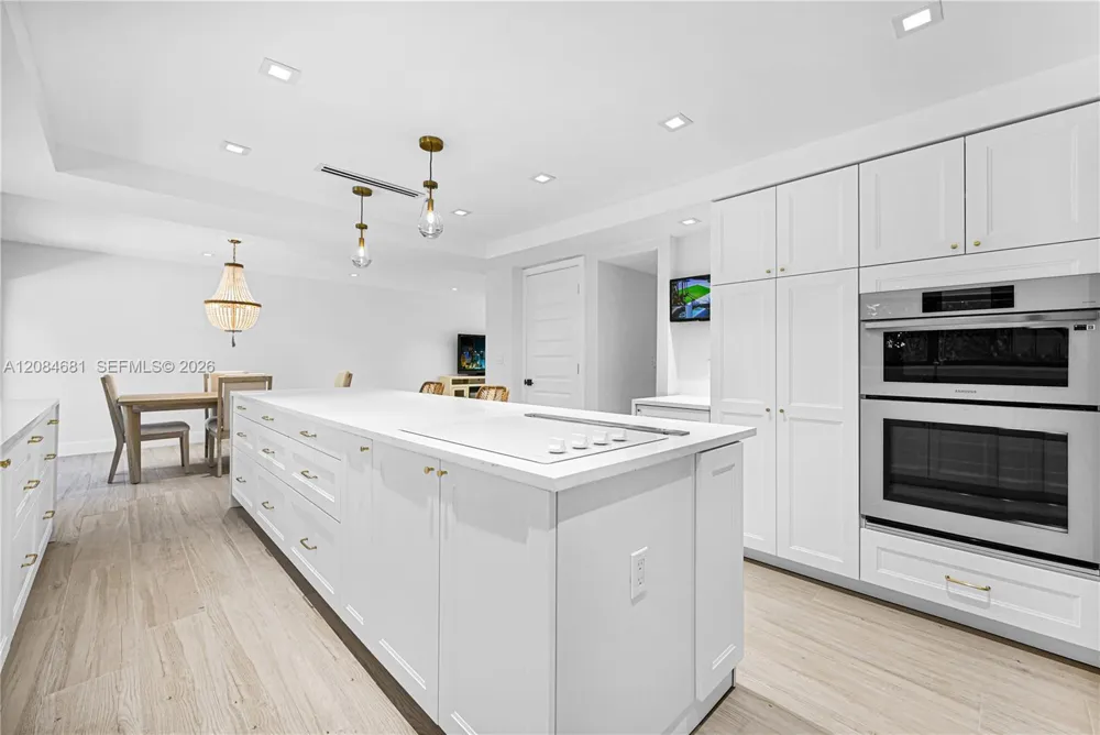 3305 NE 15th St Fort Lauderdale, FL 33304