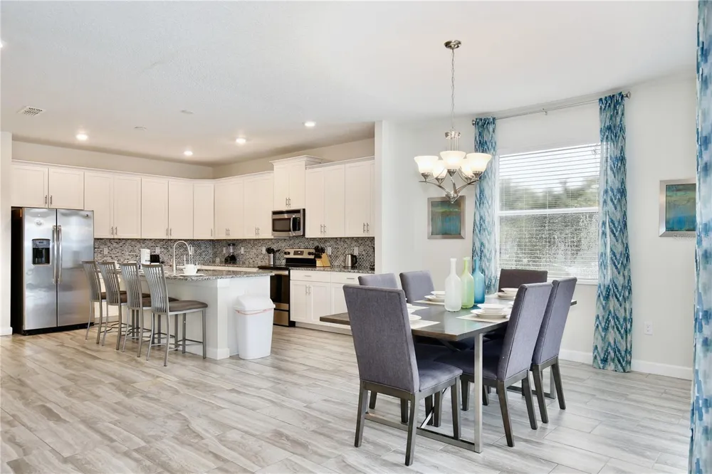 4710 KINGS CASTLE CIRCLE Kissimmee, FL 34746