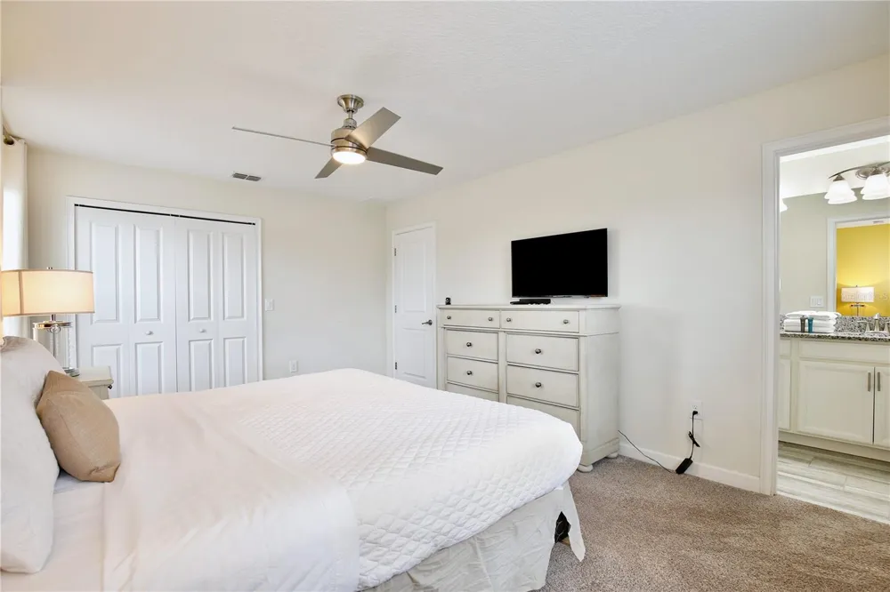4710 KINGS CASTLE CIRCLE Kissimmee, FL 34746