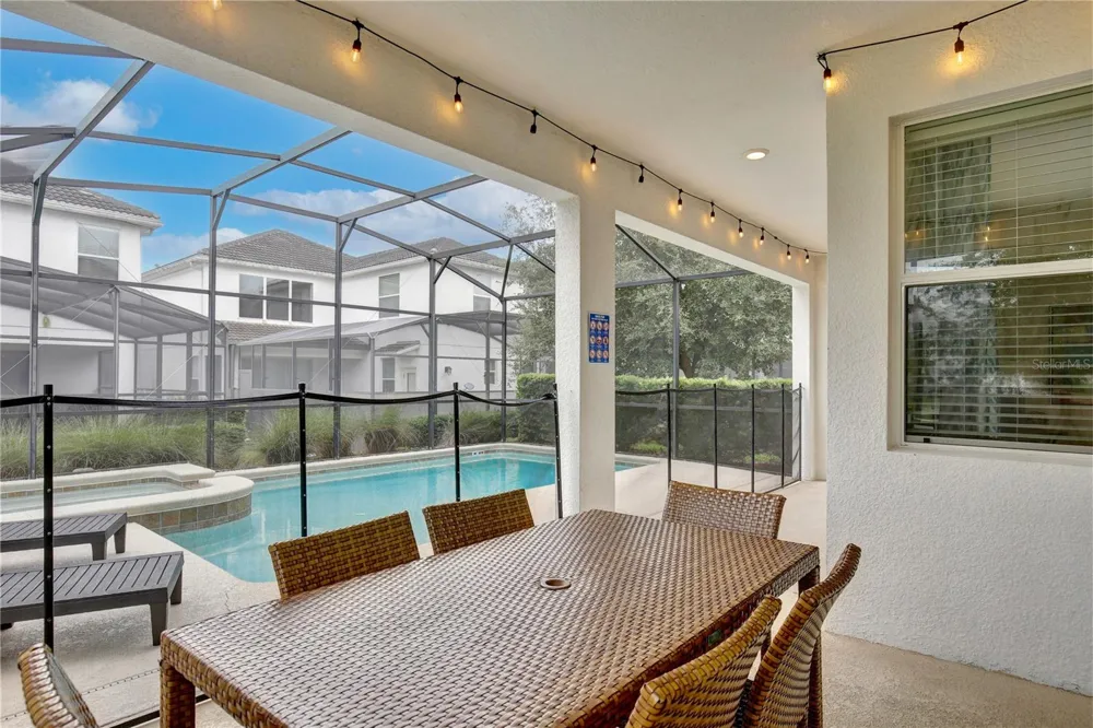 4710 KINGS CASTLE CIRCLE Kissimmee, FL 34746