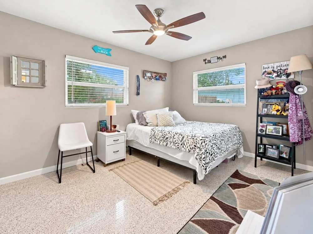 1631 ELIZABETH LANE Clearwater, FL 33755