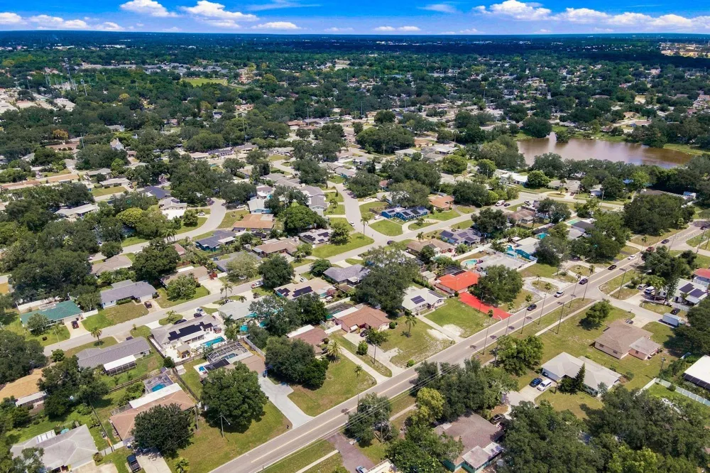 1631 ELIZABETH LANE Clearwater, FL 33755