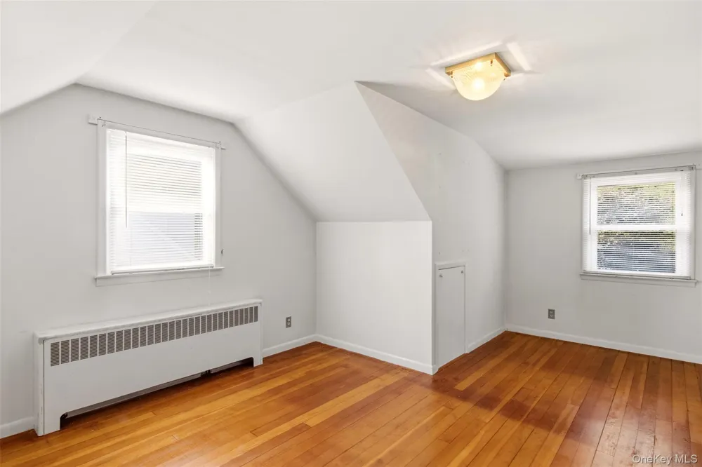 27 E 17th Street Huntington Station, NY 11746