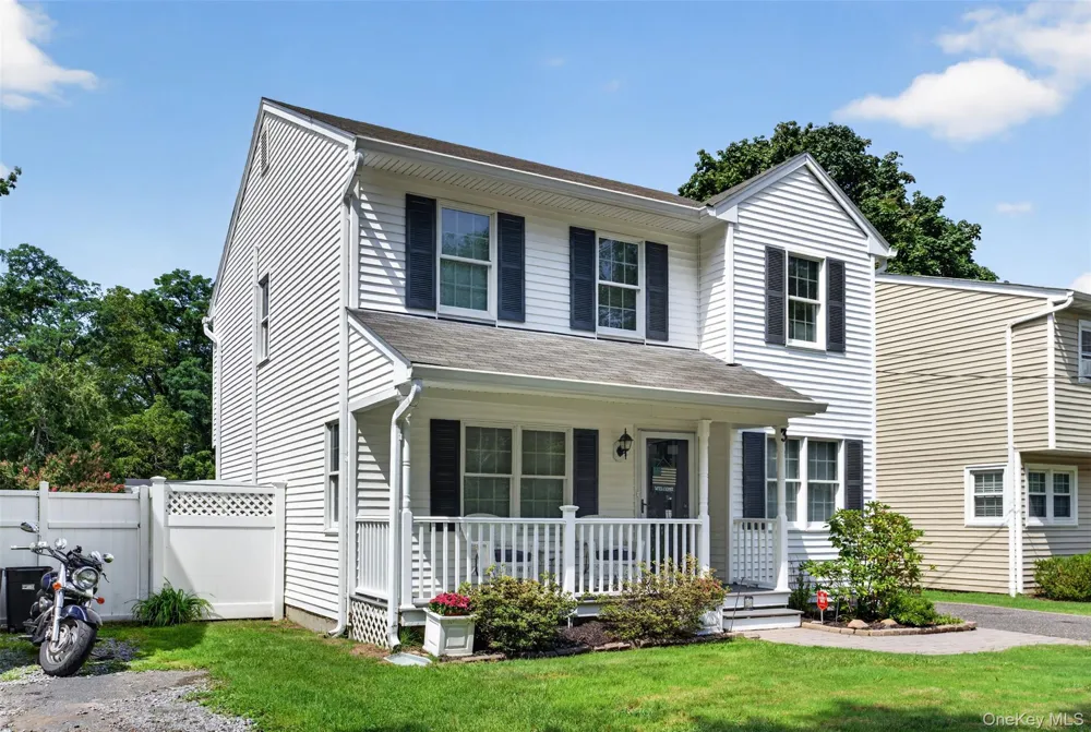 3 Elm Road Rocky Point, NY 11778
