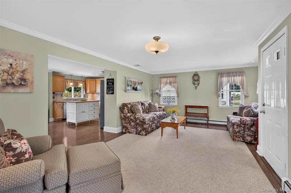 3 Elm Road Rocky Point, NY 11778