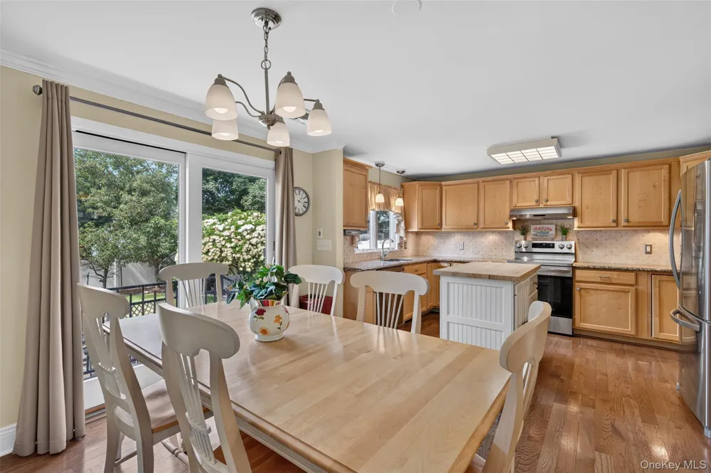 3 Elm Road Rocky Point, NY 11778