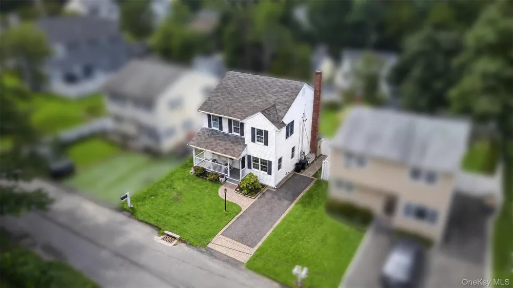 3 Elm Road Rocky Point, NY 11778