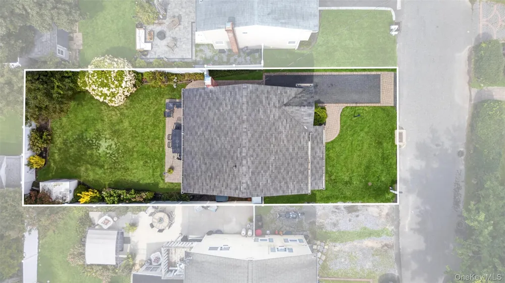 3 Elm Road Rocky Point, NY 11778