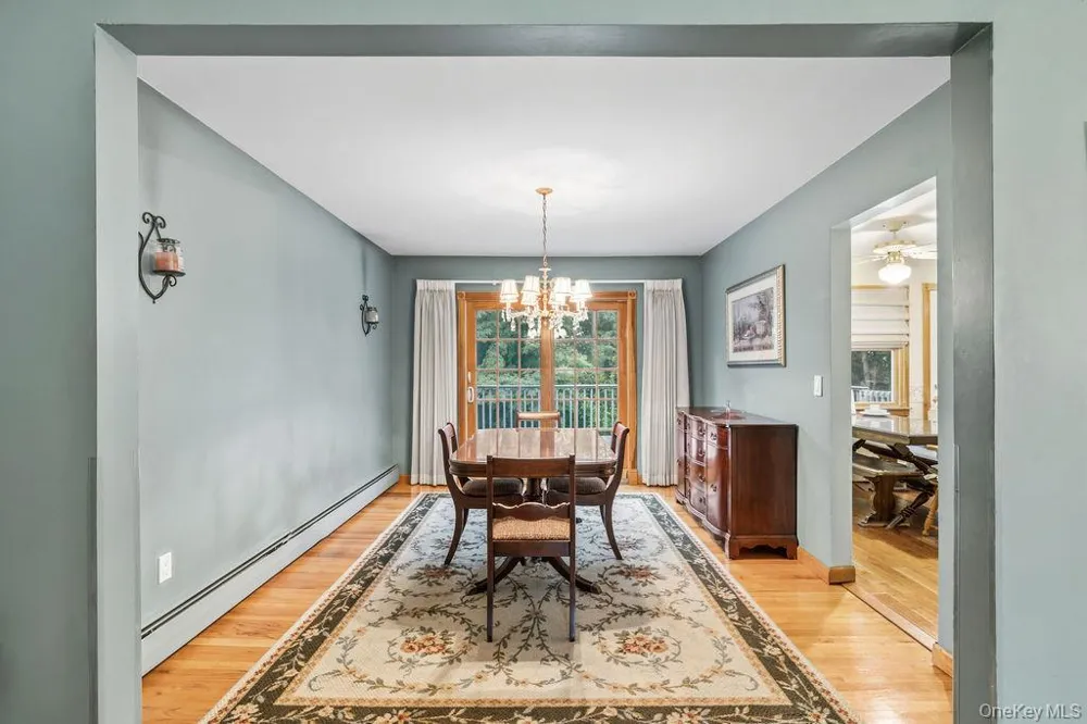 5 Newport Court Suffern, NY 10901