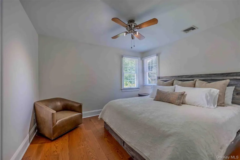 6 Maureen Drive Mount Sinai, NY 11766