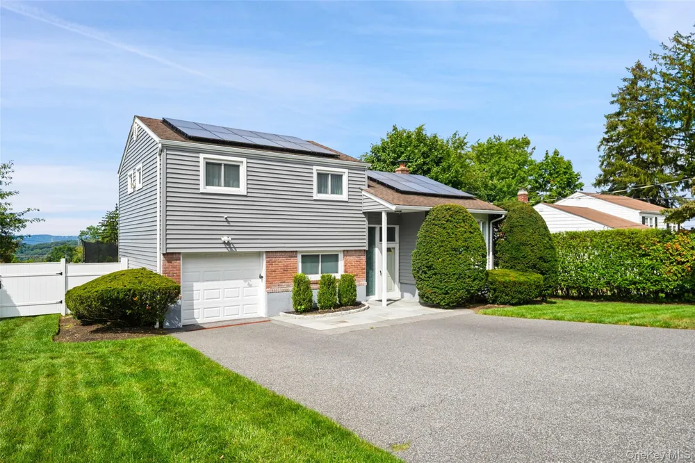 6 S High Street Elmsford, NY 10523