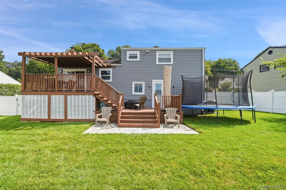6 S High Street Elmsford, NY 10523