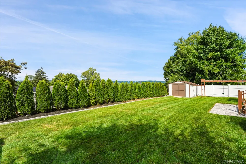 6 S High Street Elmsford, NY 10523