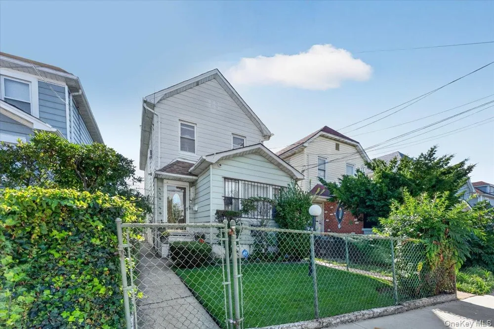 118-29 218th Street Cambria Heights, NY 11411