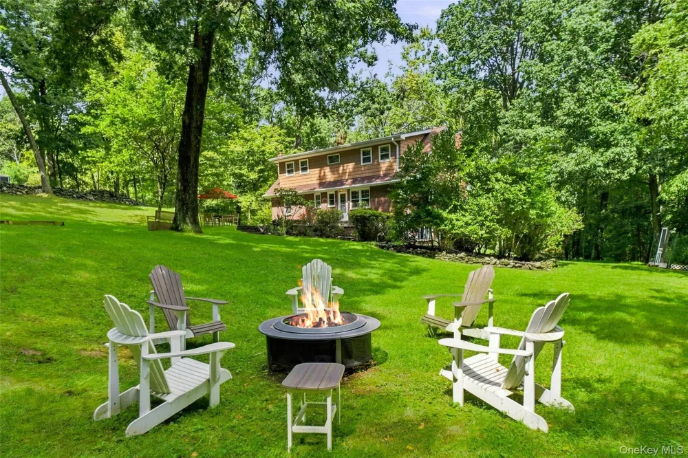 61 Bowe Lane Lagrangeville, NY 12540
