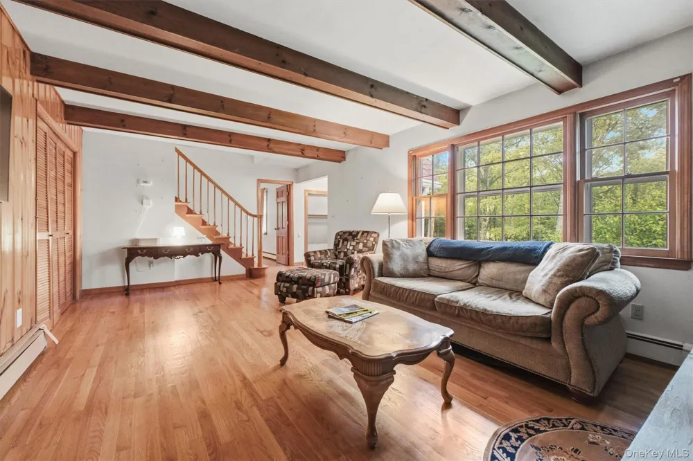 61 Bowe Lane Lagrangeville, NY 12540