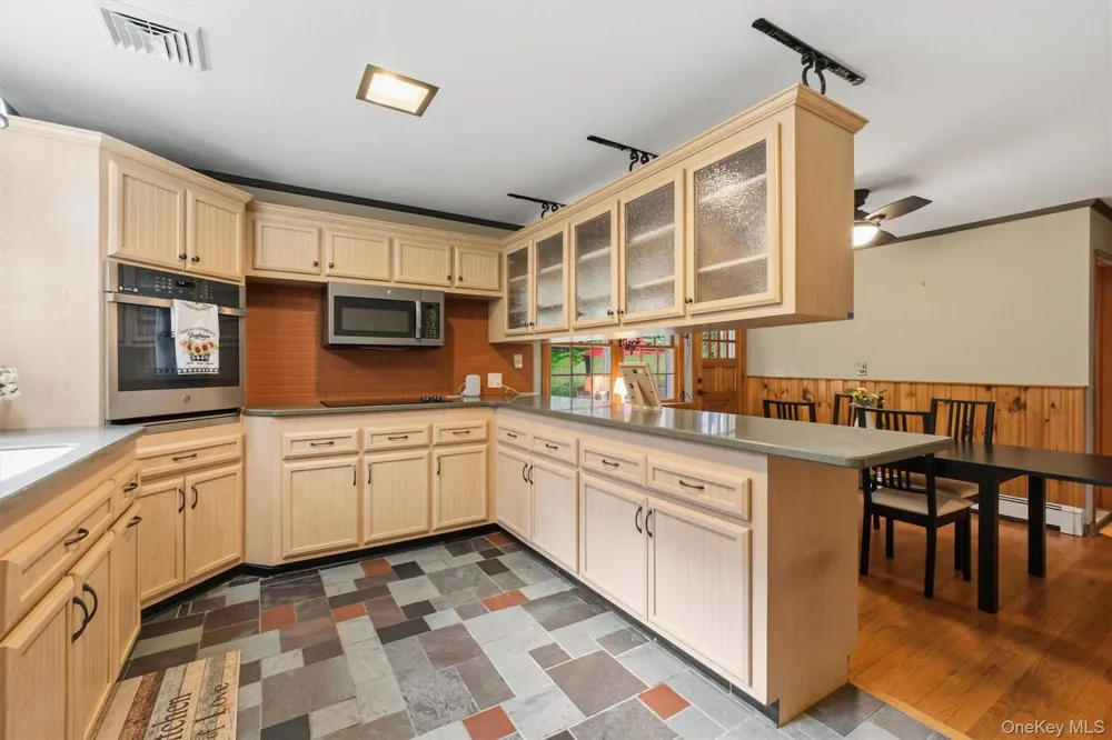61 Bowe Lane Lagrangeville, NY 12540