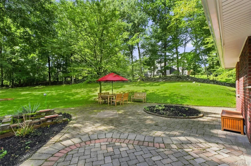 61 Bowe Lane Lagrangeville, NY 12540