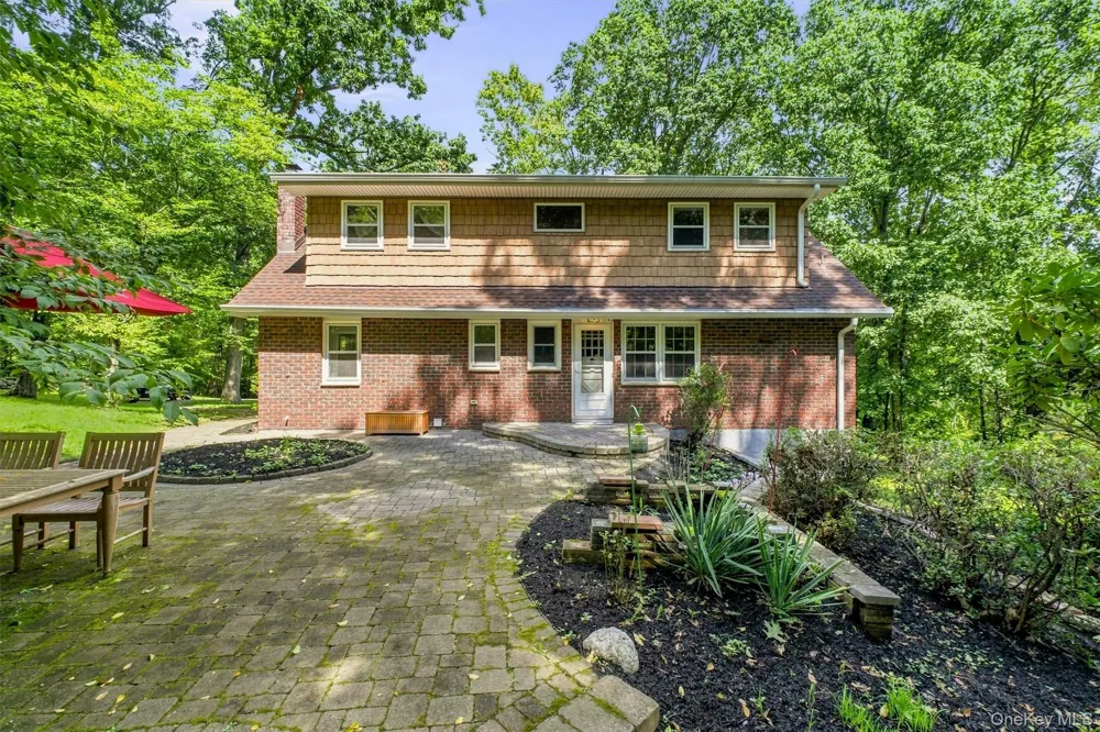 61 Bowe Lane Lagrangeville, NY 12540