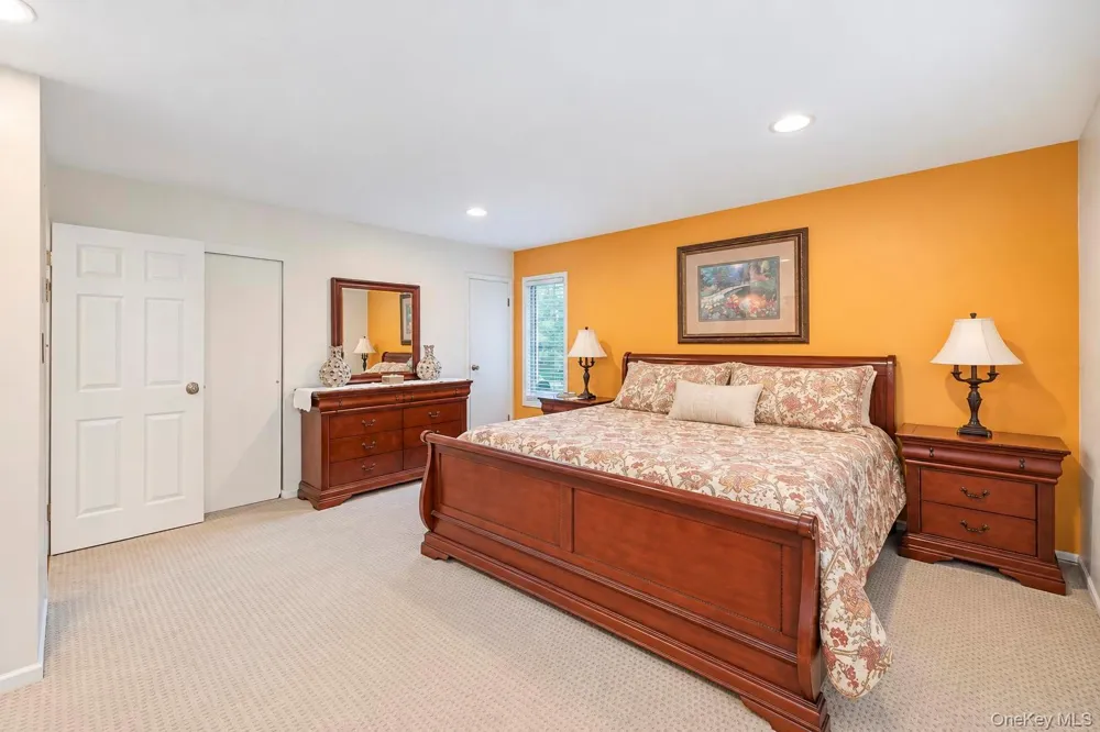 23 Pimlico Drive Commack, NY 11725