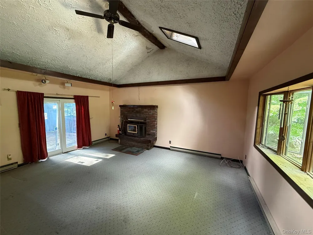 11 Beekman Drive Carmel, NY 10512