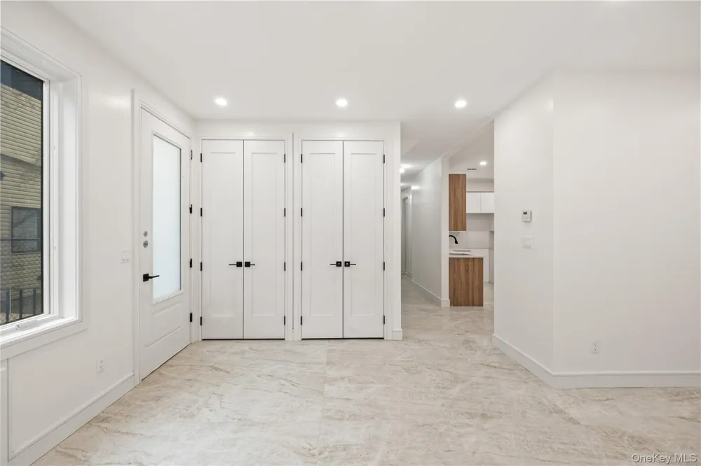 13 Warren Court #102 Monsey, NY 10952