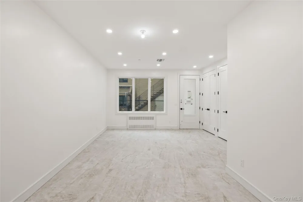 13 Warren Court #102 Monsey, NY 10952