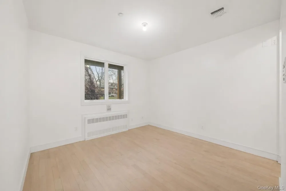 13 Warren Court #102 Monsey, NY 10952