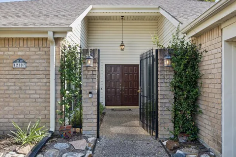 12107 Burgoyne Drive
