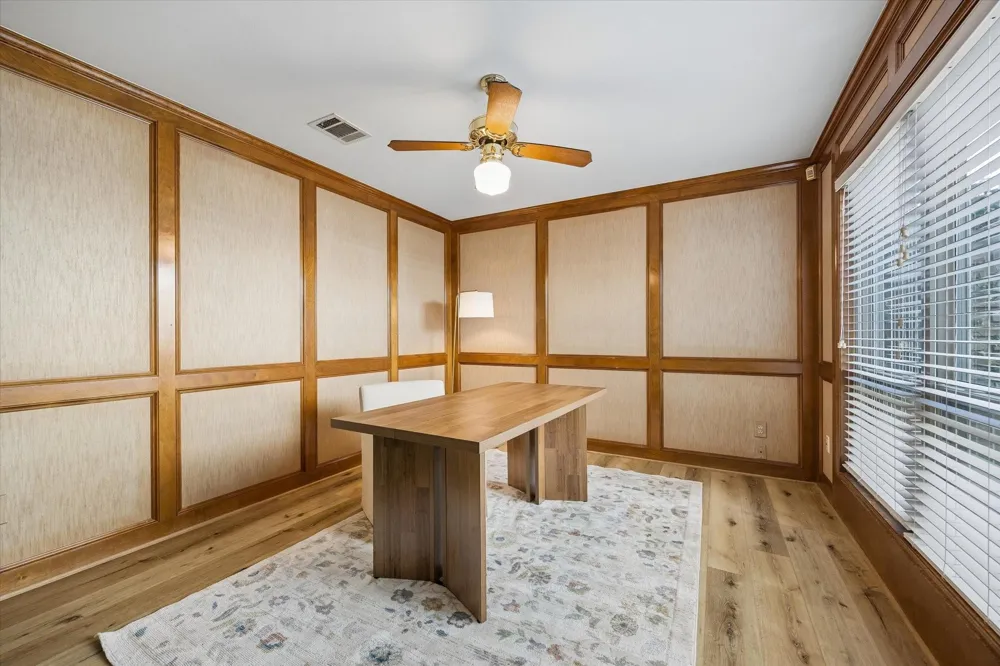 12107 Burgoyne Drive Houston, TX 77077