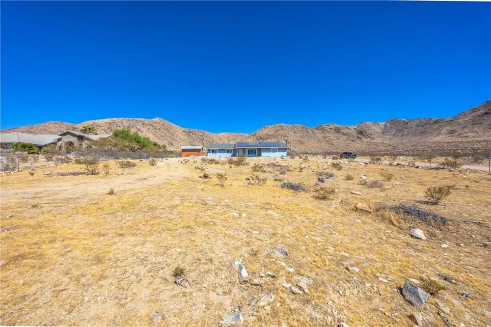 15023 Byron Drive Apple Valley, CA 92307