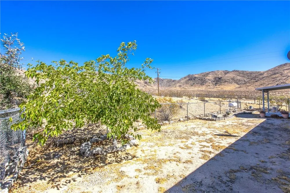 15023 Byron Drive Apple Valley, CA 92307