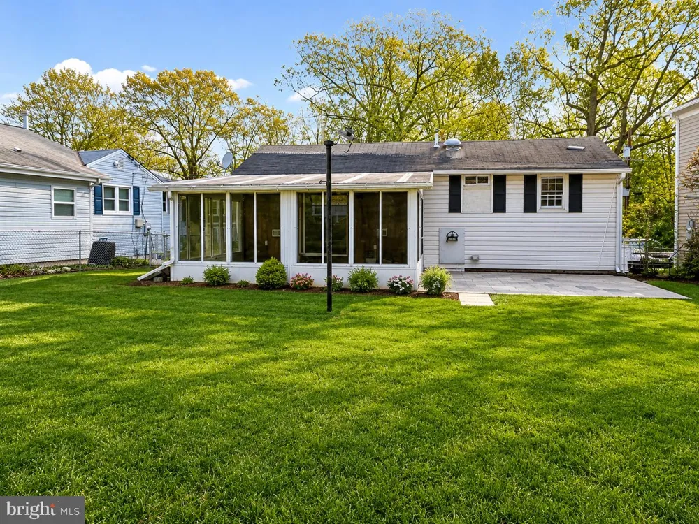 3902 LAWRENCE AVENUE Kensington, MD 20895
