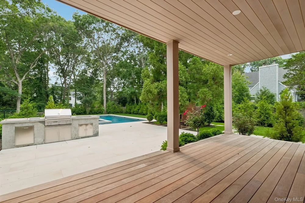 46 Towhee Trail East Hampton, NY 11937