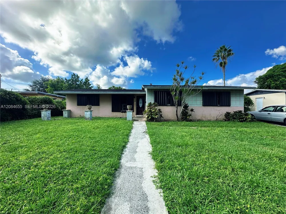 1410 NW 174th St Miami Gardens, FL 33169