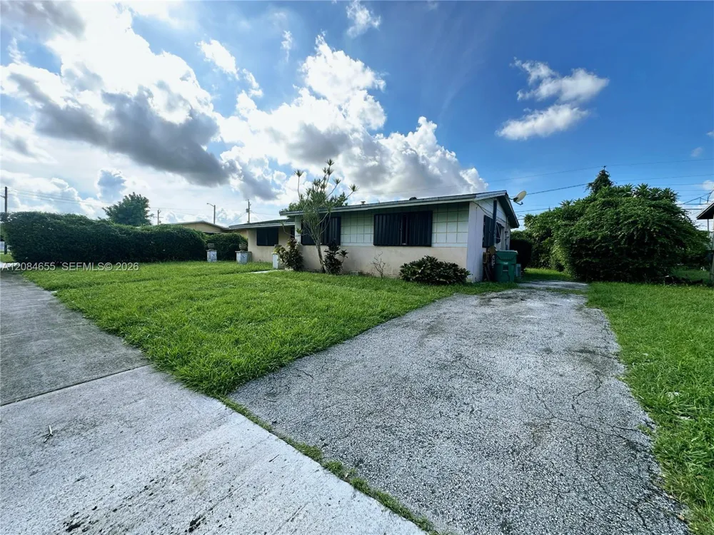 1410 NW 174th St Miami Gardens, FL 33169