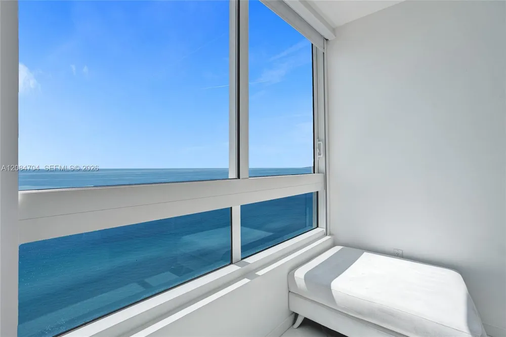 6365 Collins Ave #2403 Miami Beach, FL 33141