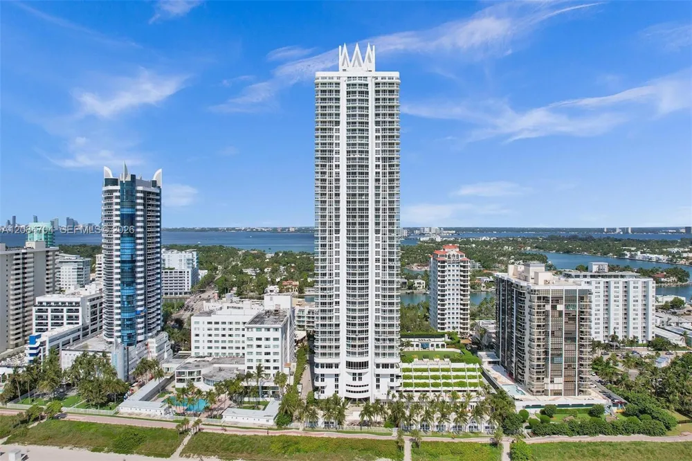 6365 Collins Ave #2403 Miami Beach, FL 33141