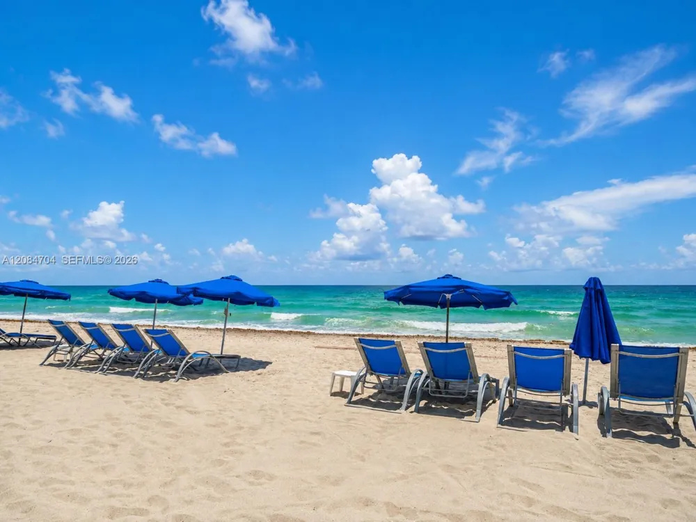 6365 Collins Ave #2403 Miami Beach, FL 33141