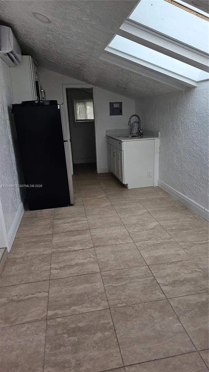 Address Not Shown Miami, FL 33186