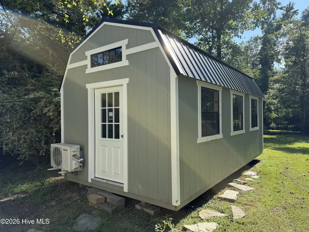 303 Oakmont Drive Hampstead, NC 28443