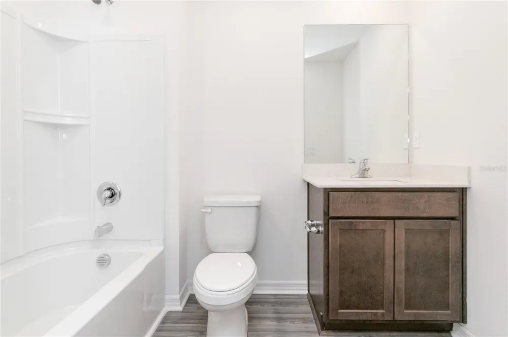 1589 WYNFORD CIRCLE Tavares, FL 32778