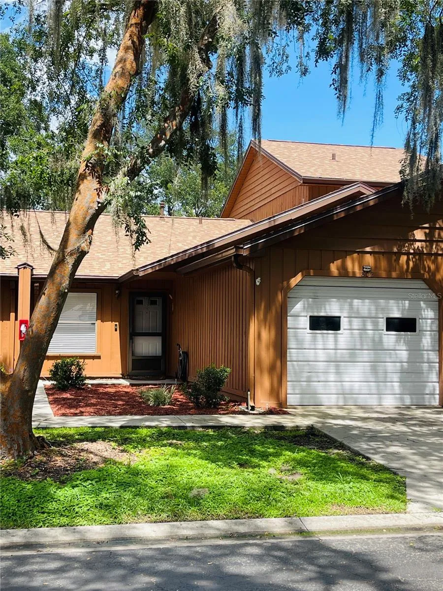 2701 NE 10TH STREET #802 ocala, FL 34470