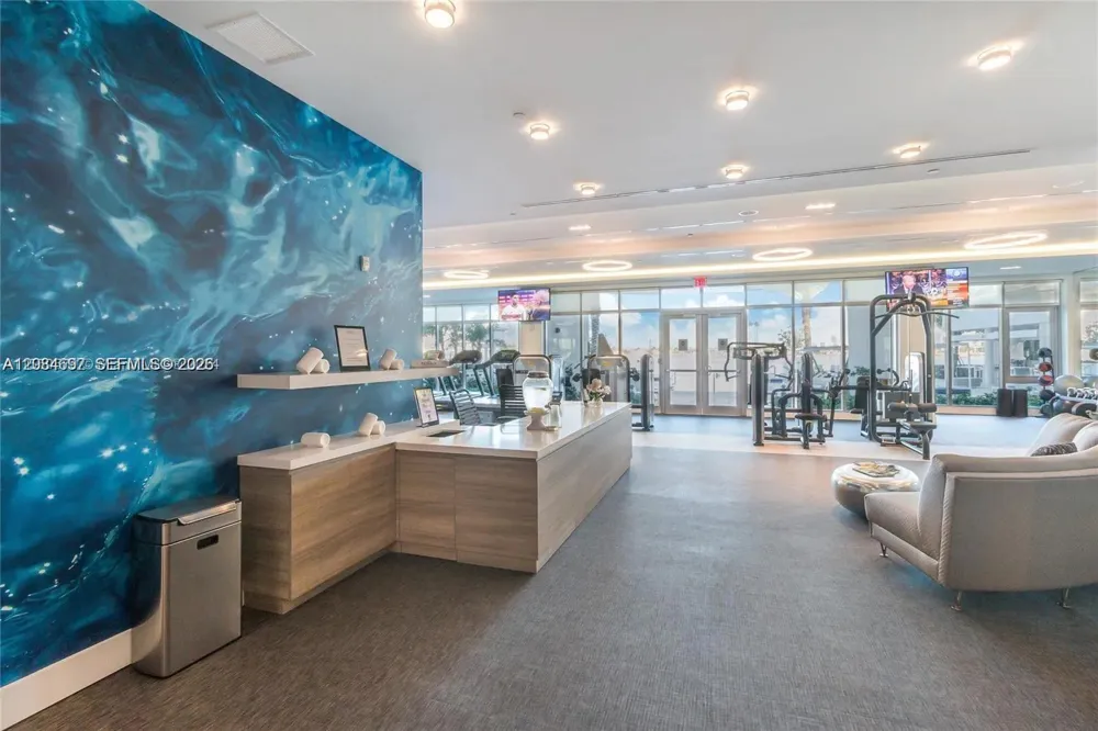 17111 SE Biscayne Blvd #1110 North Miami Beach, FL 33160