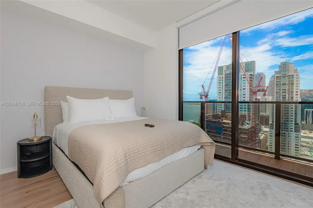 398 NE 5th St #3417 Miami, FL 33132